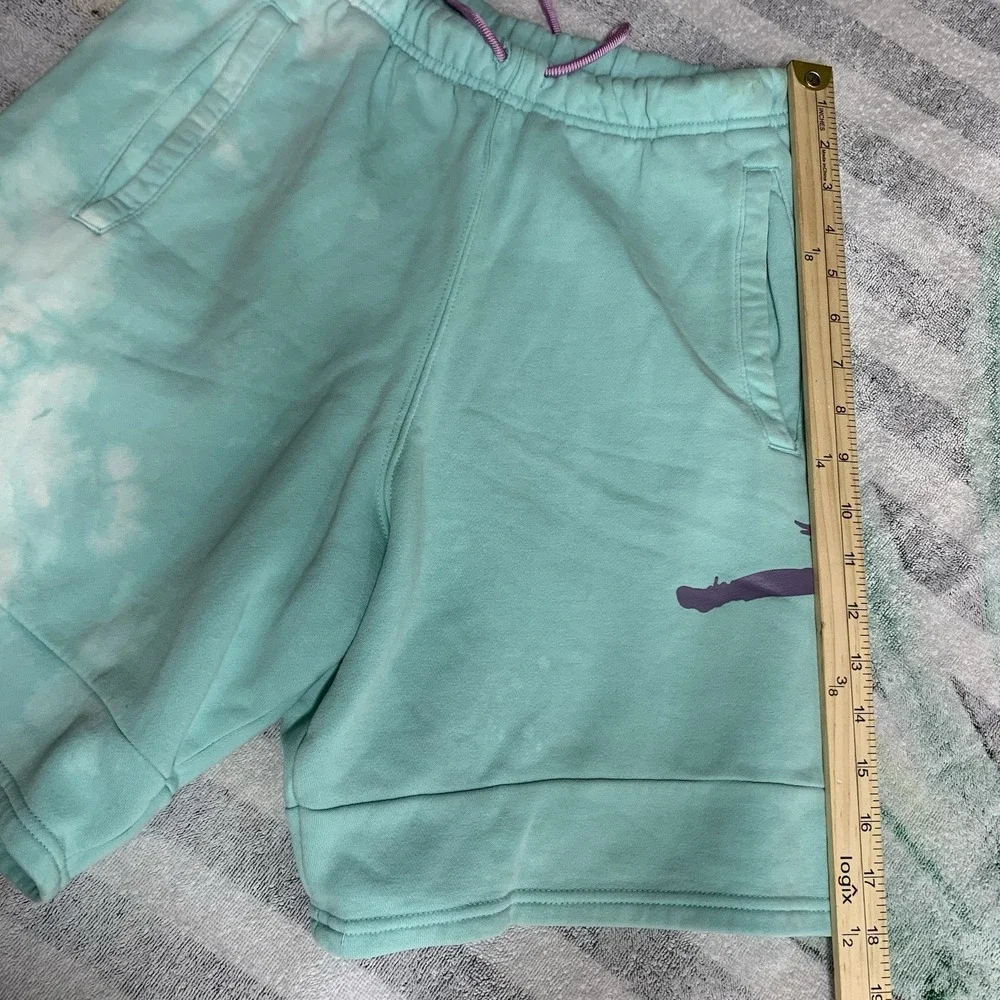 Jordan Nike Sweat Short Mens Sz S Green‎  Purple Jumpman Logo 8 inseam Pockets